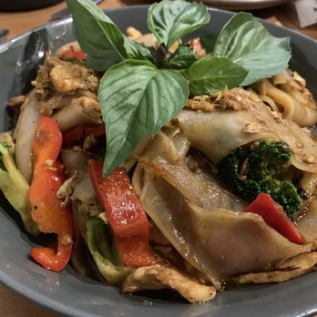 Thai Me Restaurant - Drunken Noodles - Thai Near Me - Biddeford, Maine