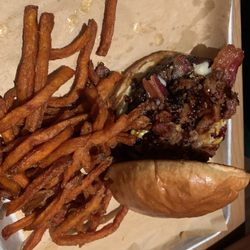 Bj's Restaurant & Brewhouse - Sweet potato fries  Burger