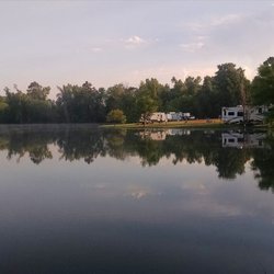 Rockhill Bed N' Bale RV Park & Arena - Rock hill Bed & Bale RV Park & Arena