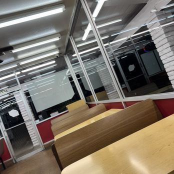 Dairy Belle Freeze - Seating area - Fast Food Near Me - Hayward, California Dairy Belle Freeze - Seating area - Fast Food Near Me - Hayward, California