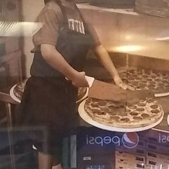Theo's Pizzeria & Grill - 'da boss - Pizza Near Me - Weston, Massachusetts