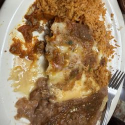 Los Arcos Restaurant - Enchiladas