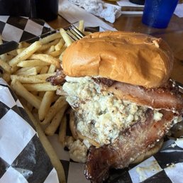 Bleu Burger* Bleu Burger*