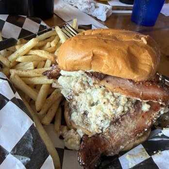 Born In A Barn - Bleu Burger* - American Near Me - Laramie, Wyoming