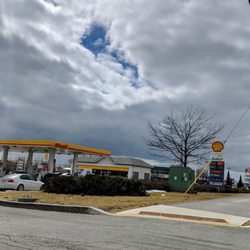 Shell - Gas station