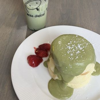 Miss Cheese Tea Cafe - matcha fever soufflé - Bubble Tea Near Me - Pasadena, California