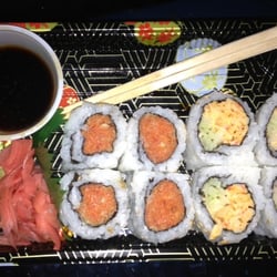 Wild Fusion - Spicy tuna and spicy crab regular rolls.