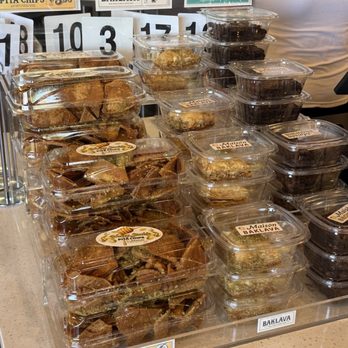 Chicken Maison - Mediterranean Near Me - Fountain Valley, California