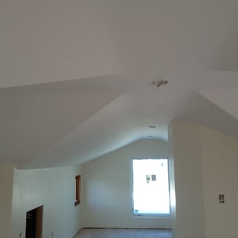 AC Drywall And Painting - an empty room - General Contractors Near Me - Lemon Grove, California AC Drywall And Painting - an empty room - General Contractors Near Me - Lemon Grove, California