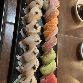 Domo - Black pearl Castro Special Roll - Sushi Bars Near Me - San Francisco, California Domo - Black pearl Castro Special Roll - Sushi Bars Near Me - San Francisco, California