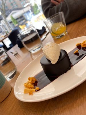 Art and Soul at YOTEL Washington DC by null