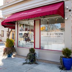 Neutre Aveda Salon & Spa