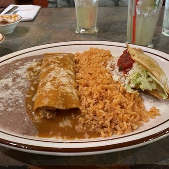 La Tapatia - Shredded Beef Enchilada and Taco Dinner - Mexican Near Me - Martinez, California La Tapatia - Shredded Beef Enchilada and Taco Dinner - Mexican Near Me - Martinez, California