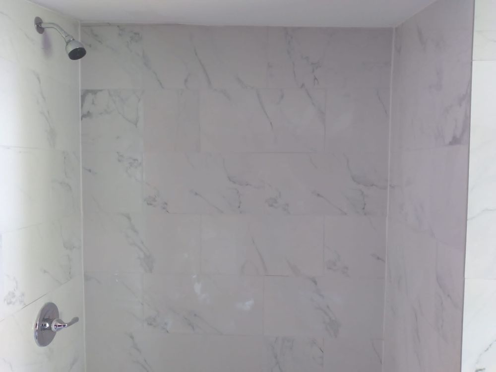 Slide of Leo Handyman And Remodeling