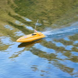 Canyon Cove - RC boats at Canyon Cove