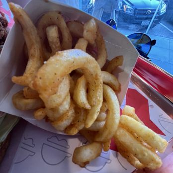 Macho Burger - Curly Fries, nice and crunchy with good texture - Burgers Near Me - San Mateo, California Macho Burger - Curly Fries, nice and crunchy with good texture - Burgers Near Me - San Mateo, California