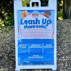 Kiwanis Park at Grand Ave - New signs in the park - there were several of these scattered around