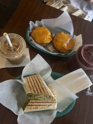 Progressive Grounds by null