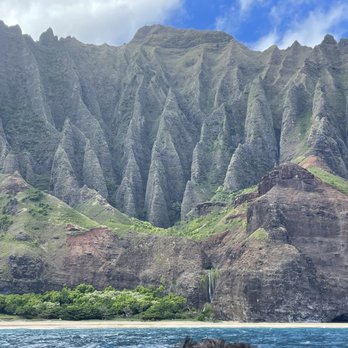 Kauai Sea Tours - Na Pali coast - Boating Near Me - Eleele, Hawaii