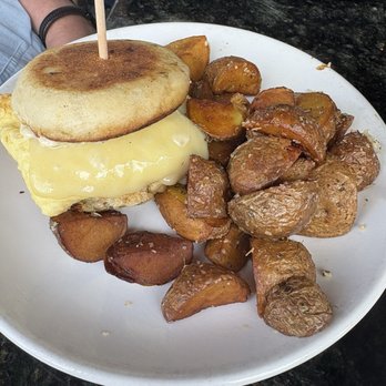 R Bar & Grill - Breakfast sandwich - American Near Me - Tulsa, Oklahoma
