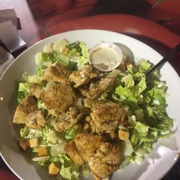 Our favorite pizza place has amazing salads, my wife get her veggie salad and I get my Cesar with chicken dressing on the side :)))