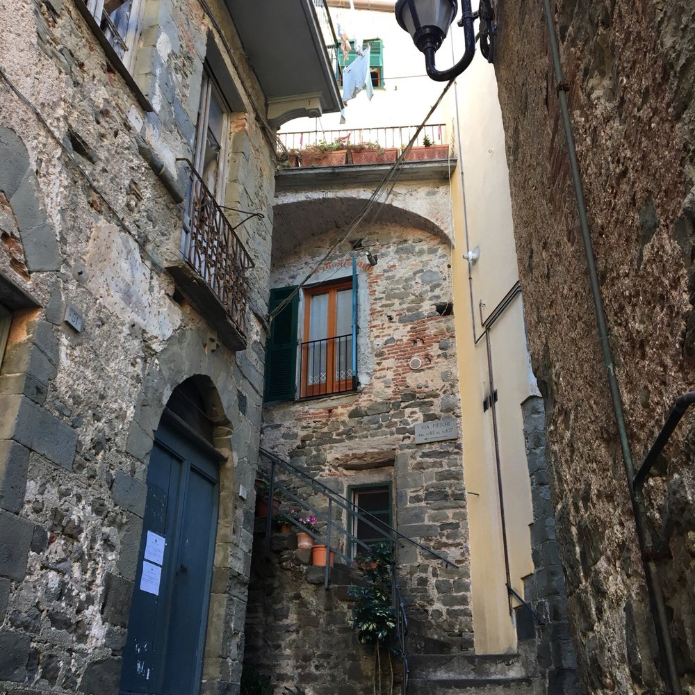 Alberto Gelateria - Ice Cream & Frozen Yogurt Near Me - Corniglia, SP