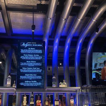 Yard House - New American Near Me - Sacramento, California Yard House - New American Near Me - Sacramento, California