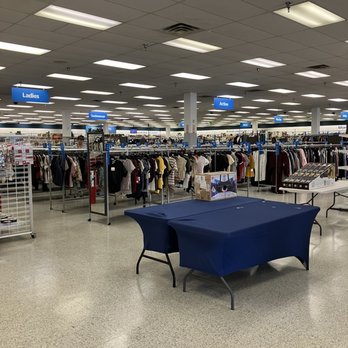 Ross Dress for Less - Inside - Department Stores Near Me - Boynton Beach, Florida Ross Dress for Less - Inside - Department Stores Near Me - Boynton Beach, Florida