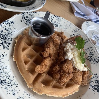 Whistle Britches - Plano - Chicken N' Waffles Lunch - American Near Me - Plano, Texas Whistle Britches - Plano - Chicken N' Waffles Lunch - American Near Me - Plano, Texas