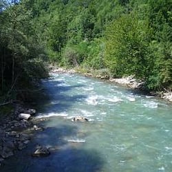 La plâtrière - La Dranse , toute proche, qui descend jusqu'à Thonon
