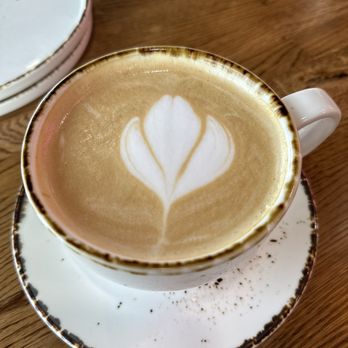 Madres Brunch - Vanilla latte - Breakfast & Brunch Near Me - Bellflower, California