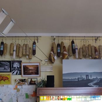 Gino Cacino di Angelo - Grocery Near Me - Siena, SI