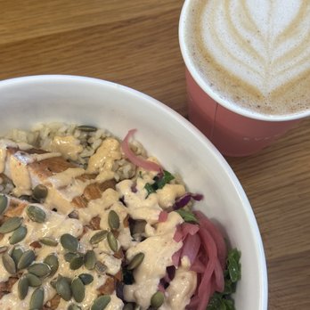 Everyday Eatery - vanilla latte and brown rice bowl - Cafes Near Me - Irvine, California