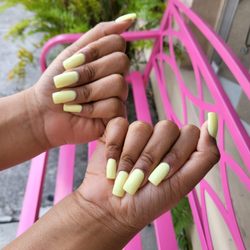 Gnail Salon
