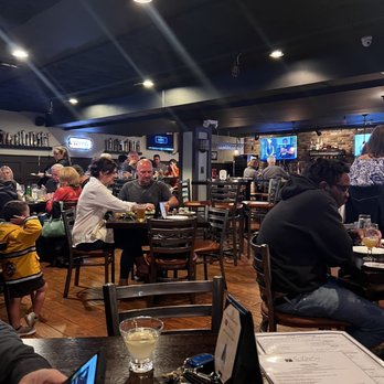 The Landing - Pub dining - Burgers Near Me - Hillsborough, New Jersey