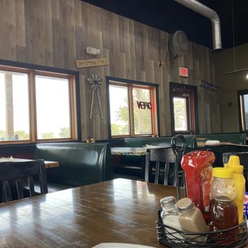 Cattlemans Cafe - Dining area - Steakhouses Near Me - Hays, Kansas Cattlemans Cafe - Dining area - Steakhouses Near Me - Hays, Kansas