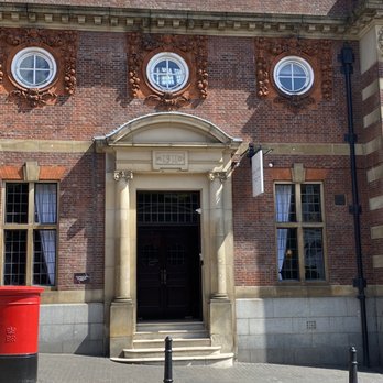 The Samuel Ryder Hotel - Outside - Hotels Near Me - St Albans, HRT