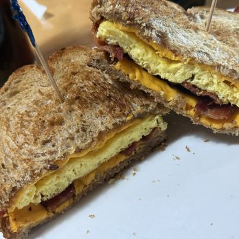Broken Arrow Bar & Grill - Break fast sandwich. Eggs, bacon, 2 slices of cheese - Bars Near Me - Auberry, California Broken Arrow Bar & Grill - Break fast sandwich. Eggs, bacon, 2 slices of cheese - Bars Near Me - Auberry, California