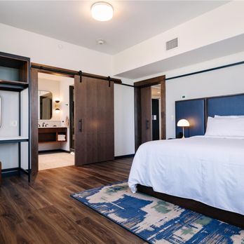 The Hotel Rambler Montgomery, Tapestry Collection by Hilton - Guest room - Hotels Near Me - Montgomery, Ohio The Hotel Rambler Montgomery, Tapestry Collection by Hilton - Guest room - Hotels Near Me - Montgomery, Ohio