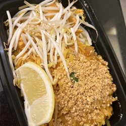 Pha’s Pepper Thai - Pad Thai Noodles Dinner no egg