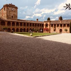 Locanda dell'Amorosa - View of hotel from osteria.