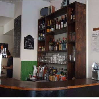 Bric à Brac Bar - Bars Near Me - Paris, 75