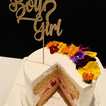 Fortune Bakery - White cake, strawberry mousse, fresh strawberries - Bakeries Near Me - San Gabriel, California Fortune Bakery - White cake, strawberry mousse, fresh strawberries - Bakeries Near Me - San Gabriel, California