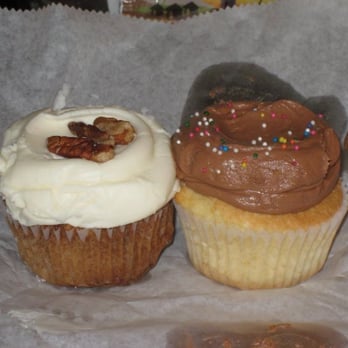 Billy's Bakery - cupcakes after being wrapped in wax paper and paper bag - Bakeries Near Me - New York, New York Billy's Bakery - cupcakes after being wrapped in wax paper and paper bag - Bakeries Near Me - New York, New York