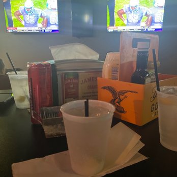 The Swamp Room - Tasty drinks, football games, waiting on food - New American Near Me - Metairie, Louisiana The Swamp Room - Tasty drinks, football games, waiting on food - New American Near Me - Metairie, Louisiana