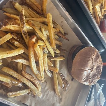 Hank's Texas BBQ - Barbeque Near Me - Columbus, Ohio Hank's Texas BBQ - Barbeque Near Me - Columbus, Ohio
