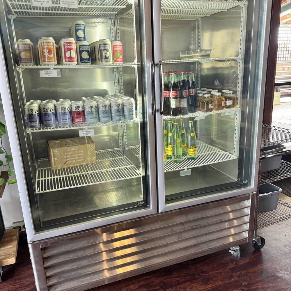 Yonder Coffee - Bottled and Can Drinks - Coffee & Tea Near Me - Northridge, California