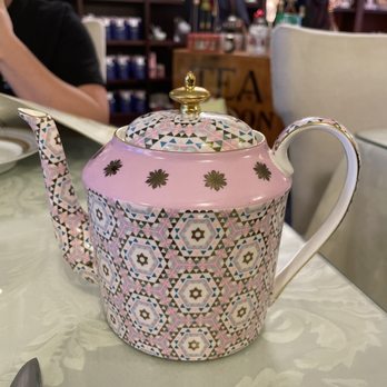 Shelly's Tea Room - adorable pink tea pots for everyone - Tea Rooms Near Me - Plymouth, Massachusetts Shelly's Tea Room - adorable pink tea pots for everyone - Tea Rooms Near Me - Plymouth, Massachusetts