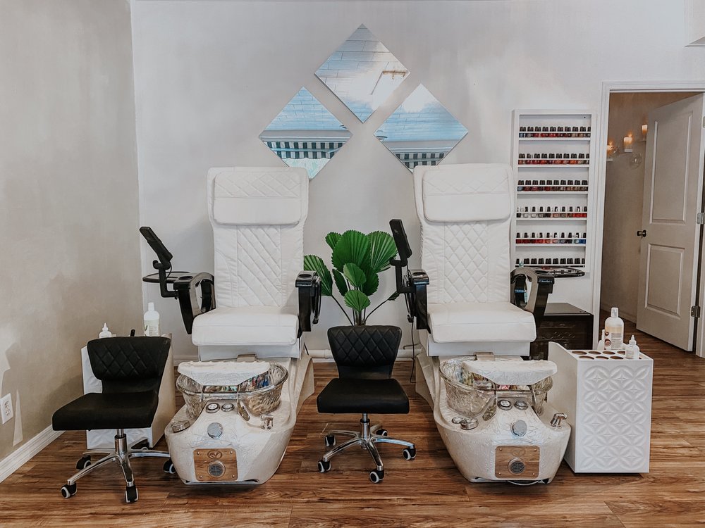 REVIVE SALON & SPA Updated June 2024 24 Photos 528 E New Haven