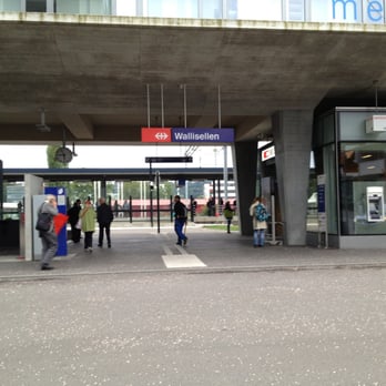 Bahnhof Wallisellen - Train Stations Near Me - Wallisellen, ZH